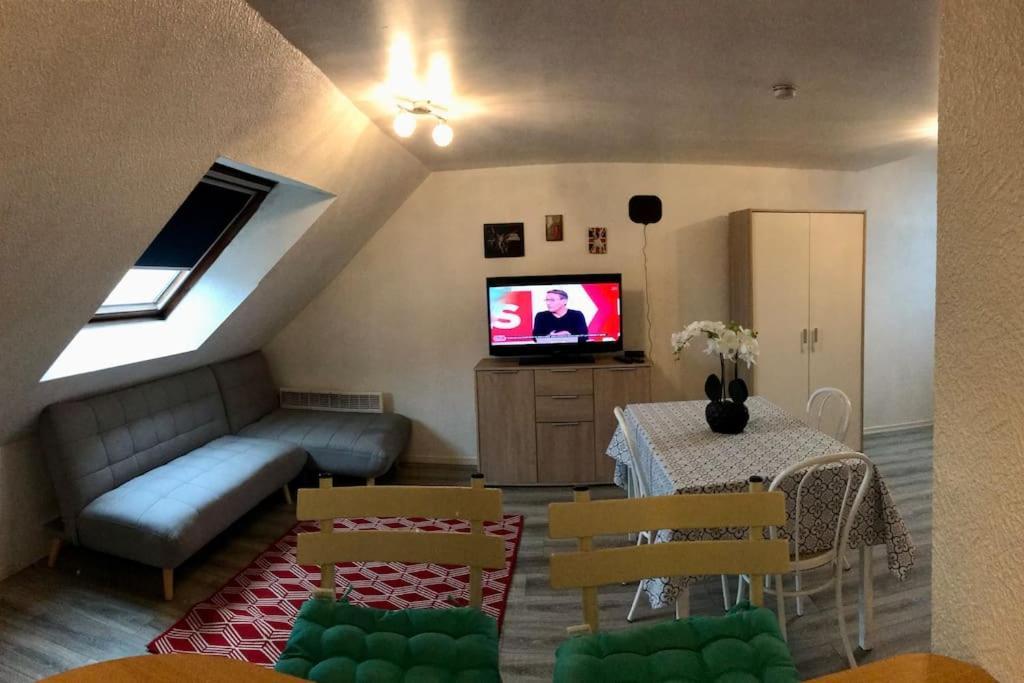 Appart T1 Prefecture Et Centre Le Mans Extérieur photo