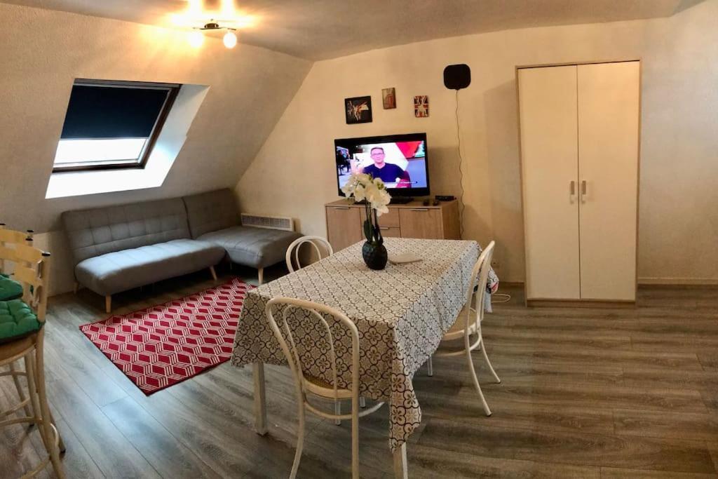 Appart T1 Prefecture Et Centre Le Mans Extérieur photo
